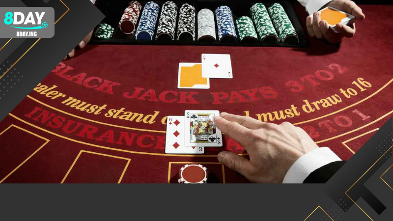 Blackjack là gì? Tìm hiểu chi tiết về trò chơi bài nổi tiếng 1 Blackjack ra đời từ thế kỷ 17, ban đầu ở Pháp
